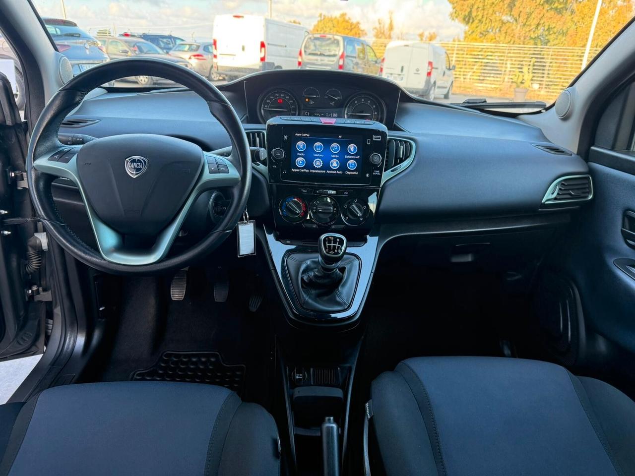 Lancia Ypsilon 1.0 FireFly 5 porte S&S Hybrid Gold Plus