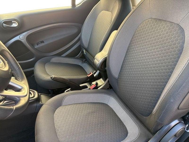 smart fortwo eq Pulse 22kW