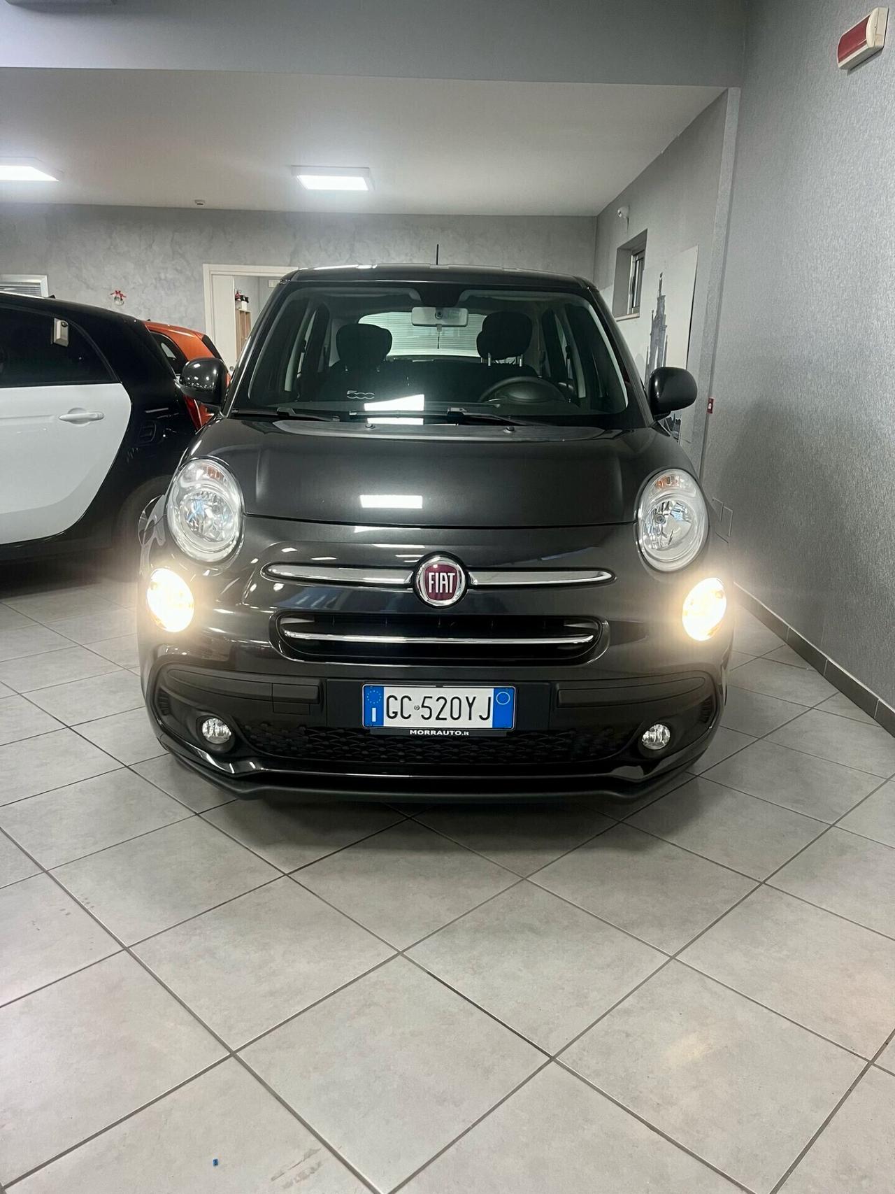 Fiat 500L 1.6 Multijet 120 CV Mirror