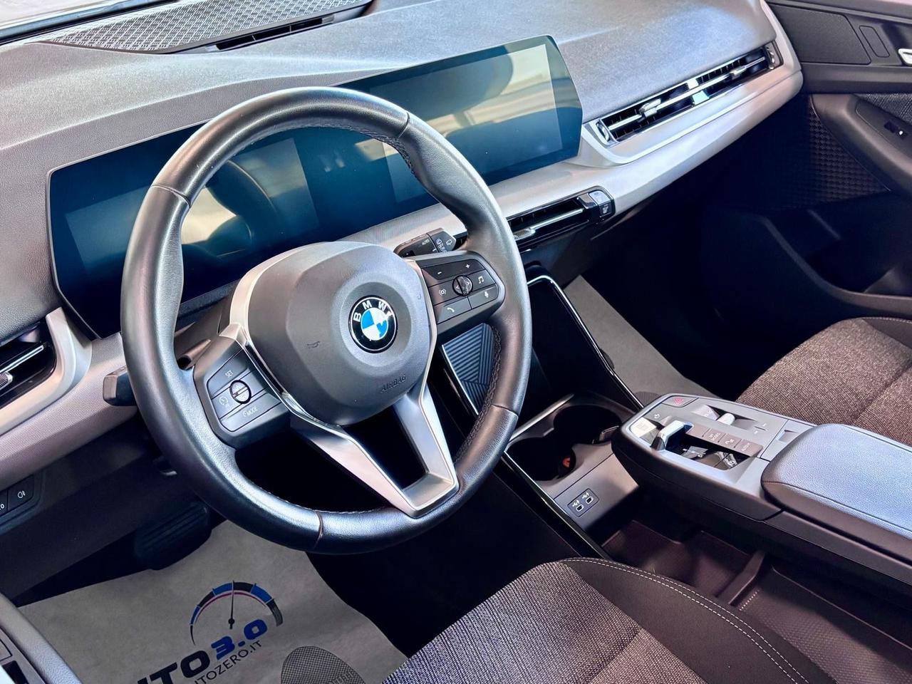 Bmw 2er Active Tourer 218d auto