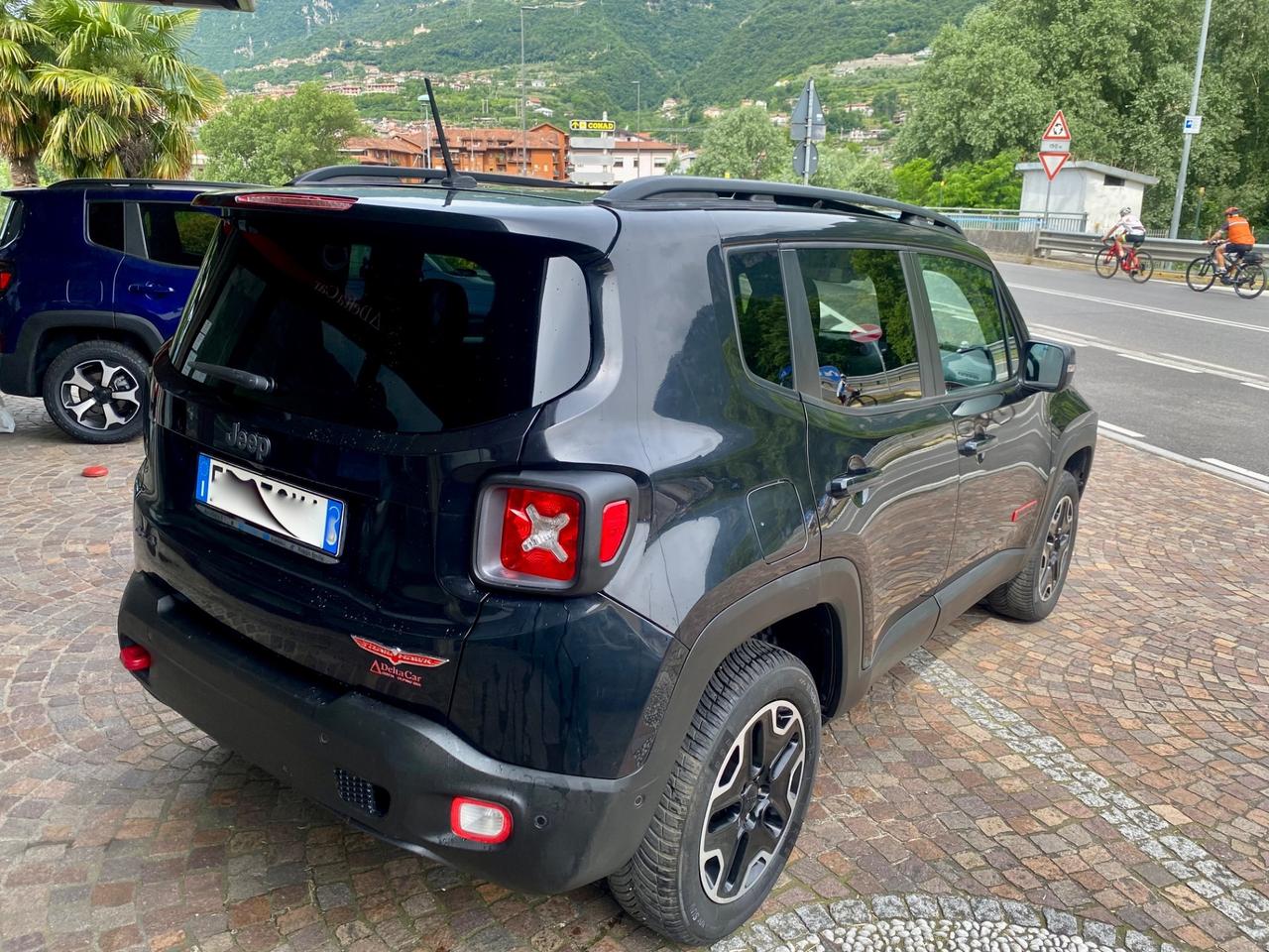 Jeep Renegade 2.0 Mjt 170CV 4WD Active Drive Low Trailhawk