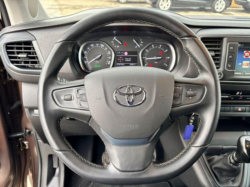 Toyota Proace Verso 2.0D 144Cv M/T L2 Executive 8 p.