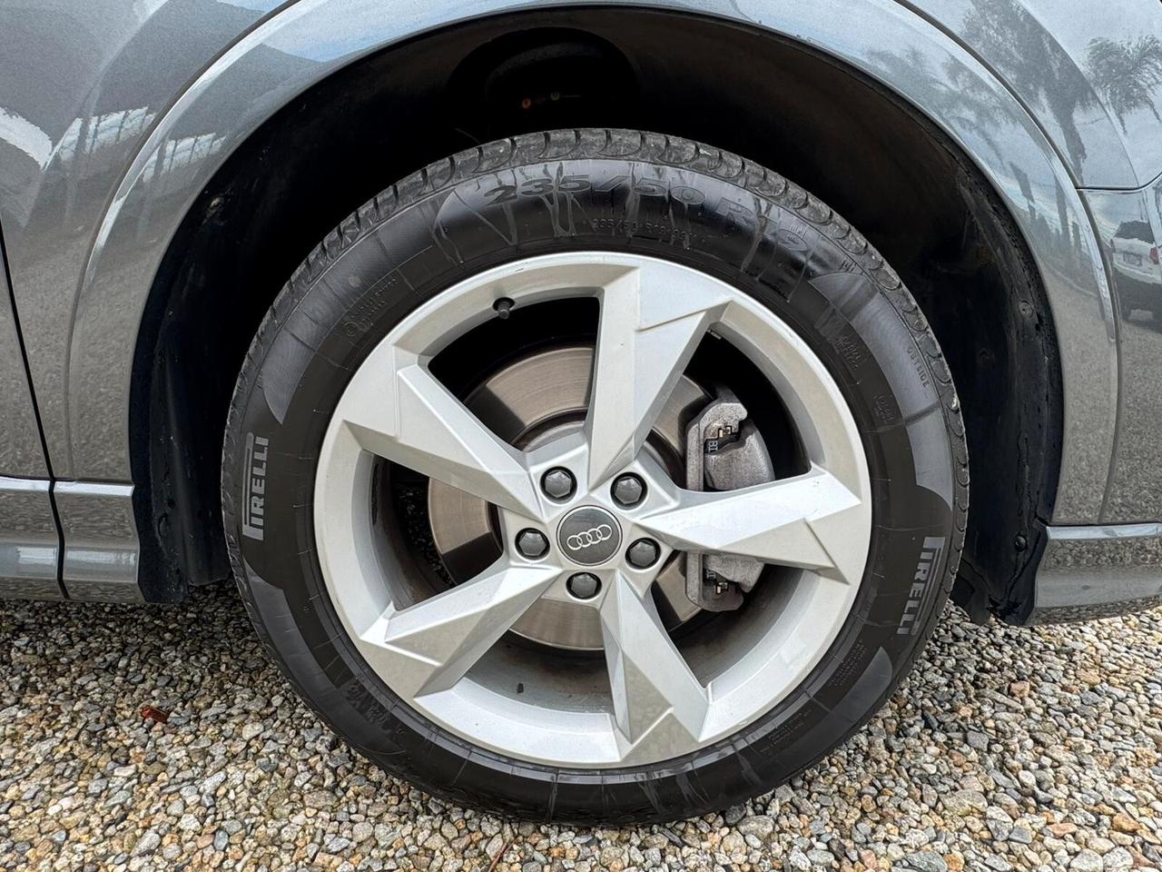 Audi Q3 40 TDI quattro S tronic line edition