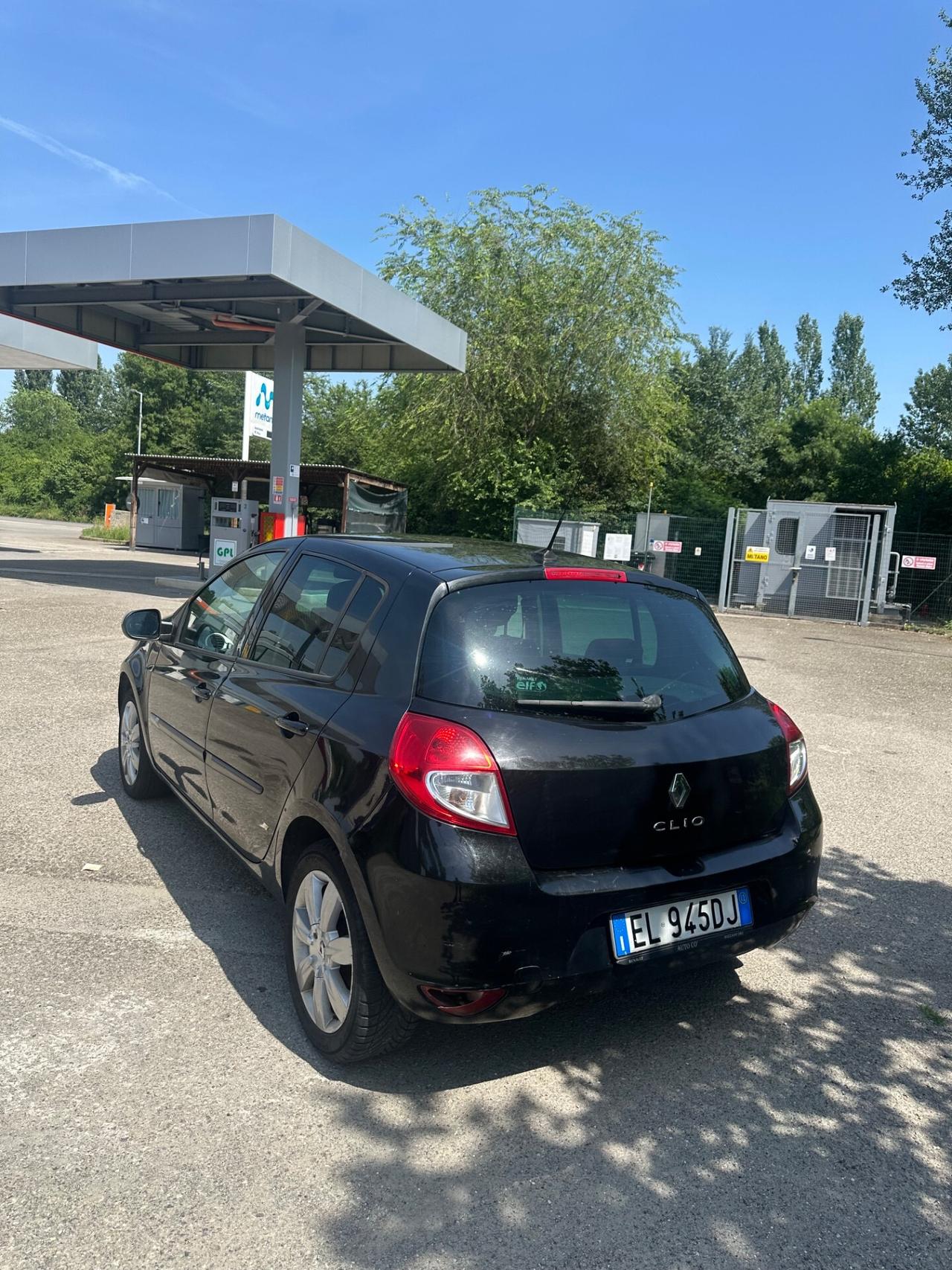 Renault Clio 1.2 16V 5 porte Dynamique