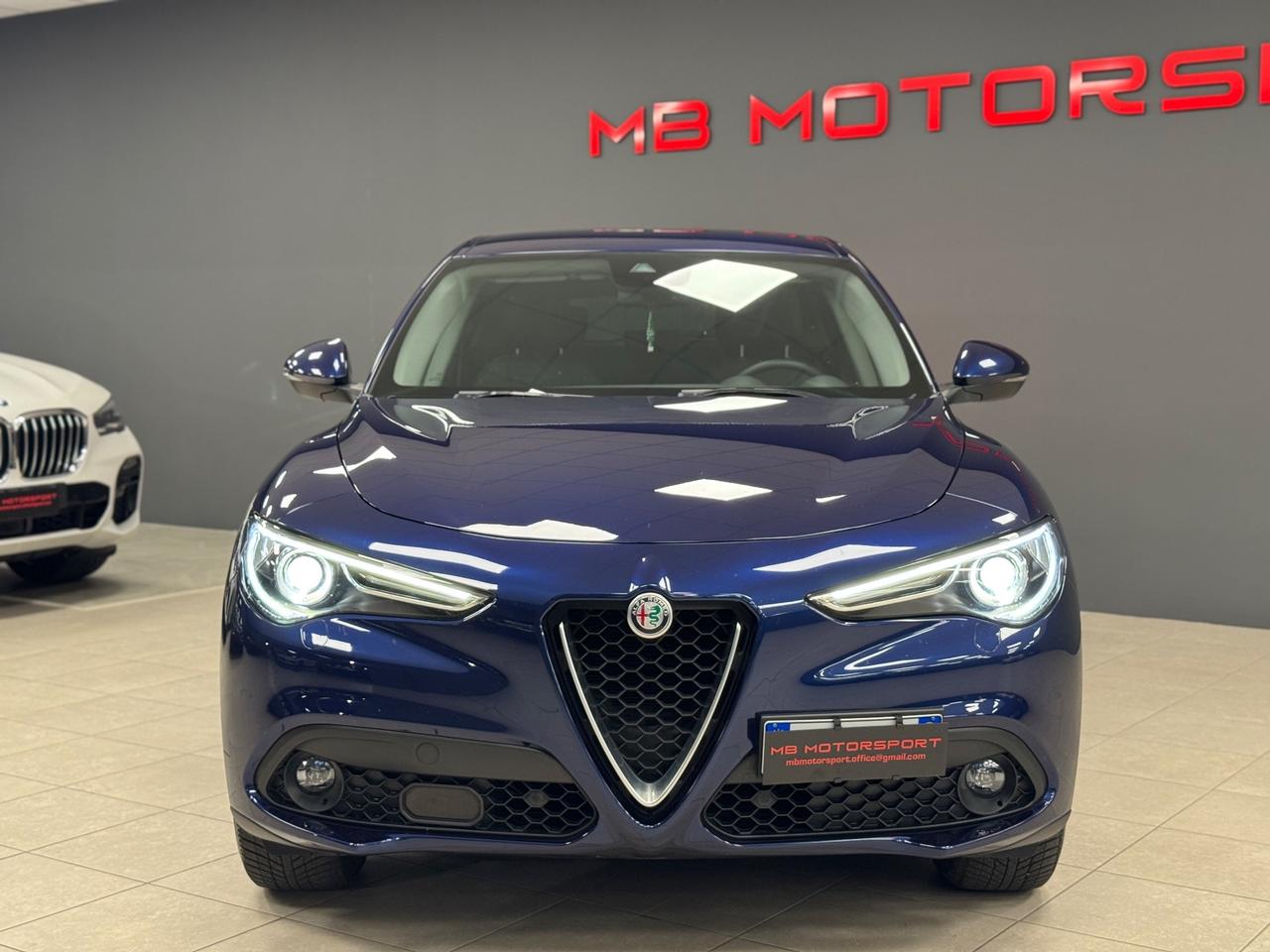 Alfa Romeo Stelvio 2.2 Turbodiesel 210 CV AT8 Q4 Super