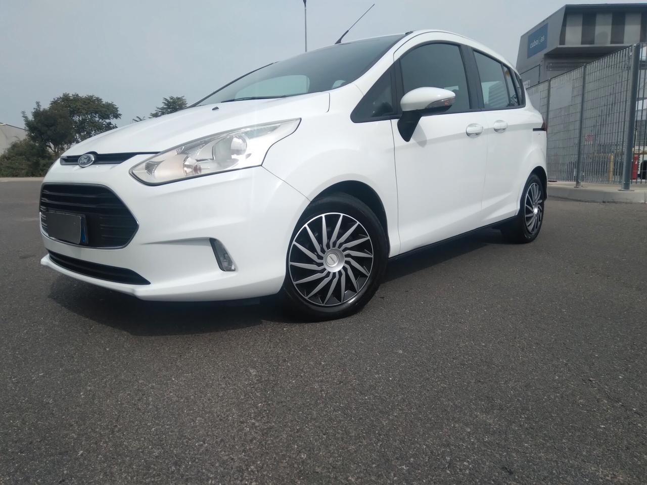 Ford B-Max 1.4 90 CV GPL Titanium x neopatentati