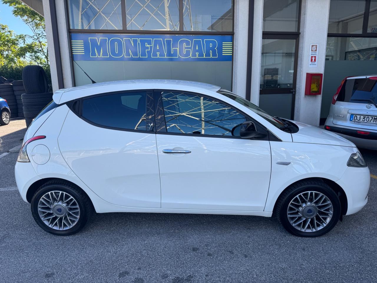 Lancia Ypsilon 1.2 69 CV Platinum 2011