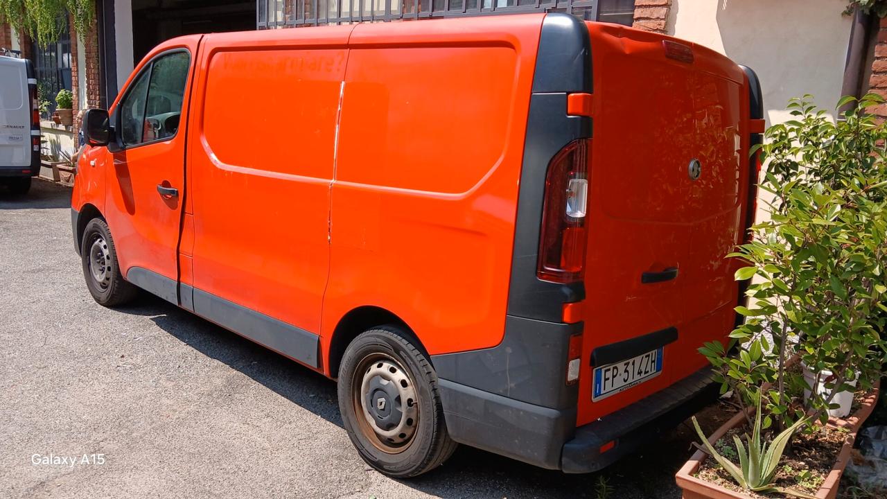Renault Trafic T29 1.6 dCi 125CV IVA COMPRESA