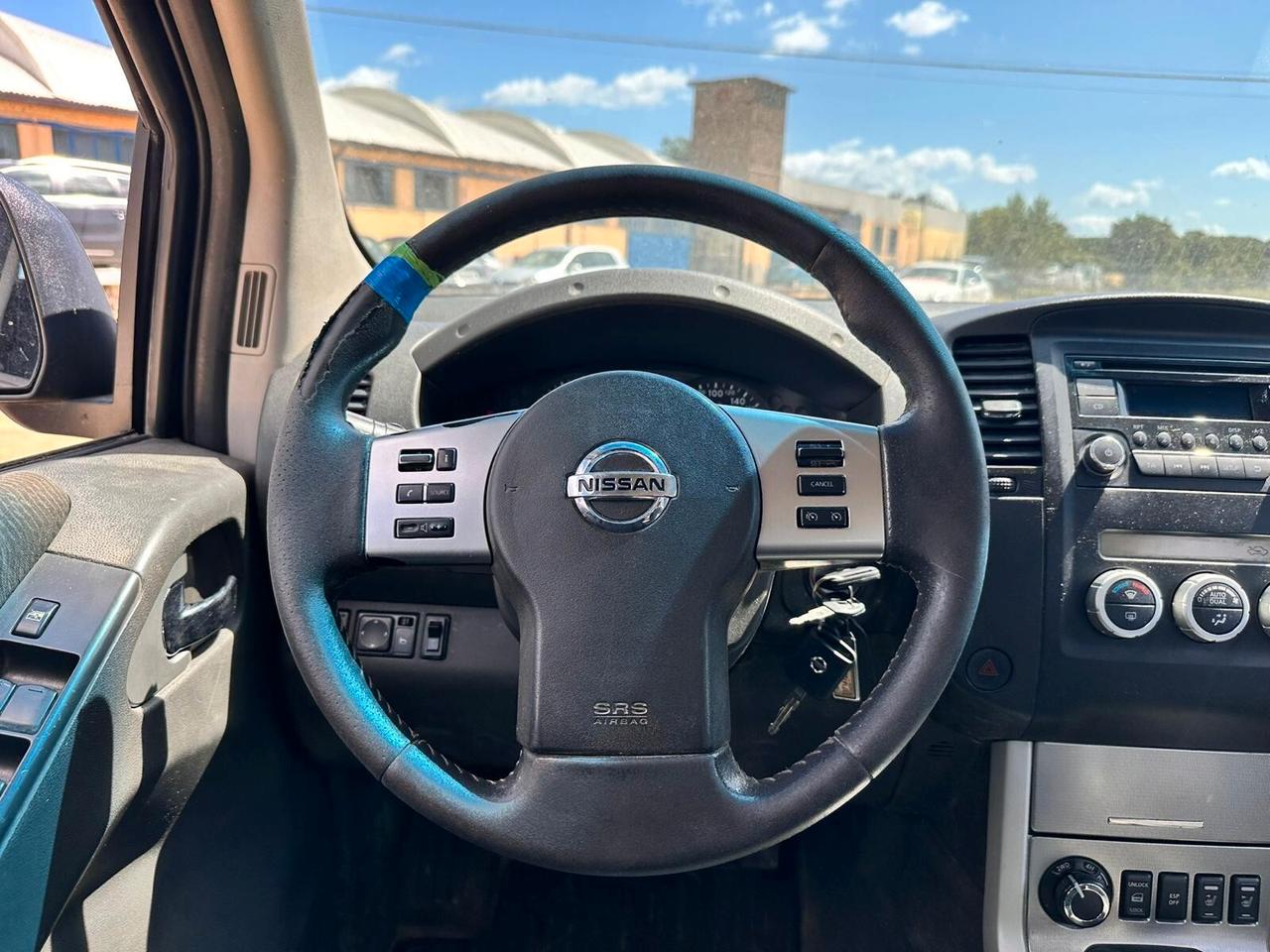 Nissan Navara 2.5 dCi 4 porte Double Cab XE