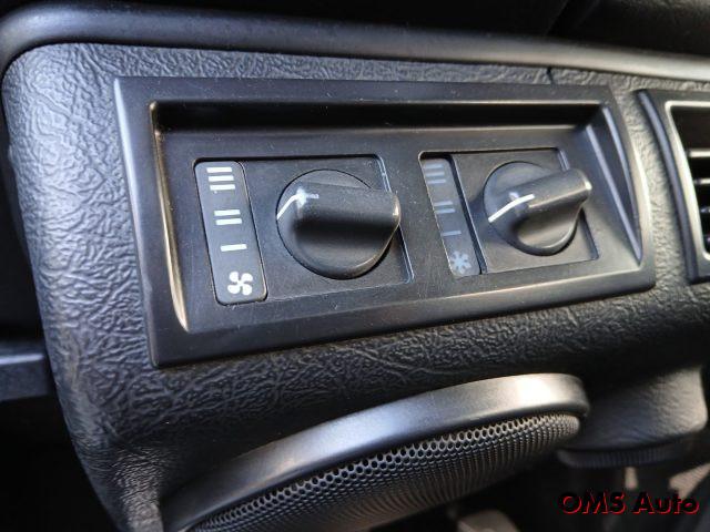 LAND ROVER Defender 90 2.5 Td5 Station Wagon S - N1 Neopatentati