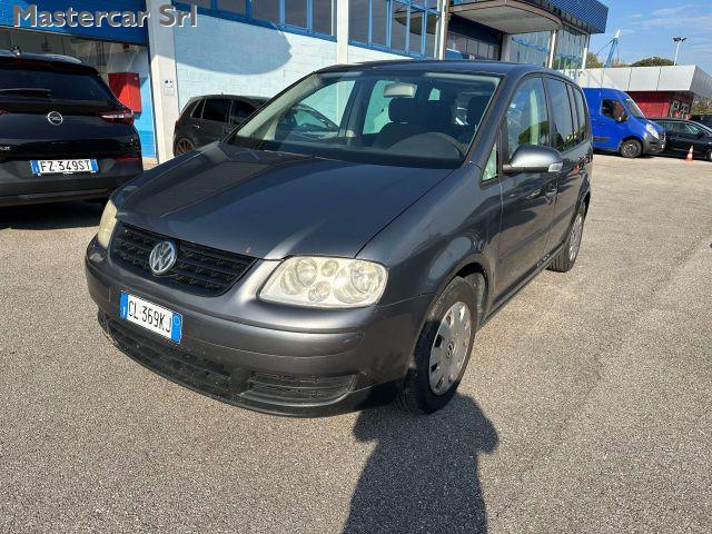 VOLKSWAGEN Touran Volkswagen Touran 1.9 tdi 7posti tg. CL369KJ