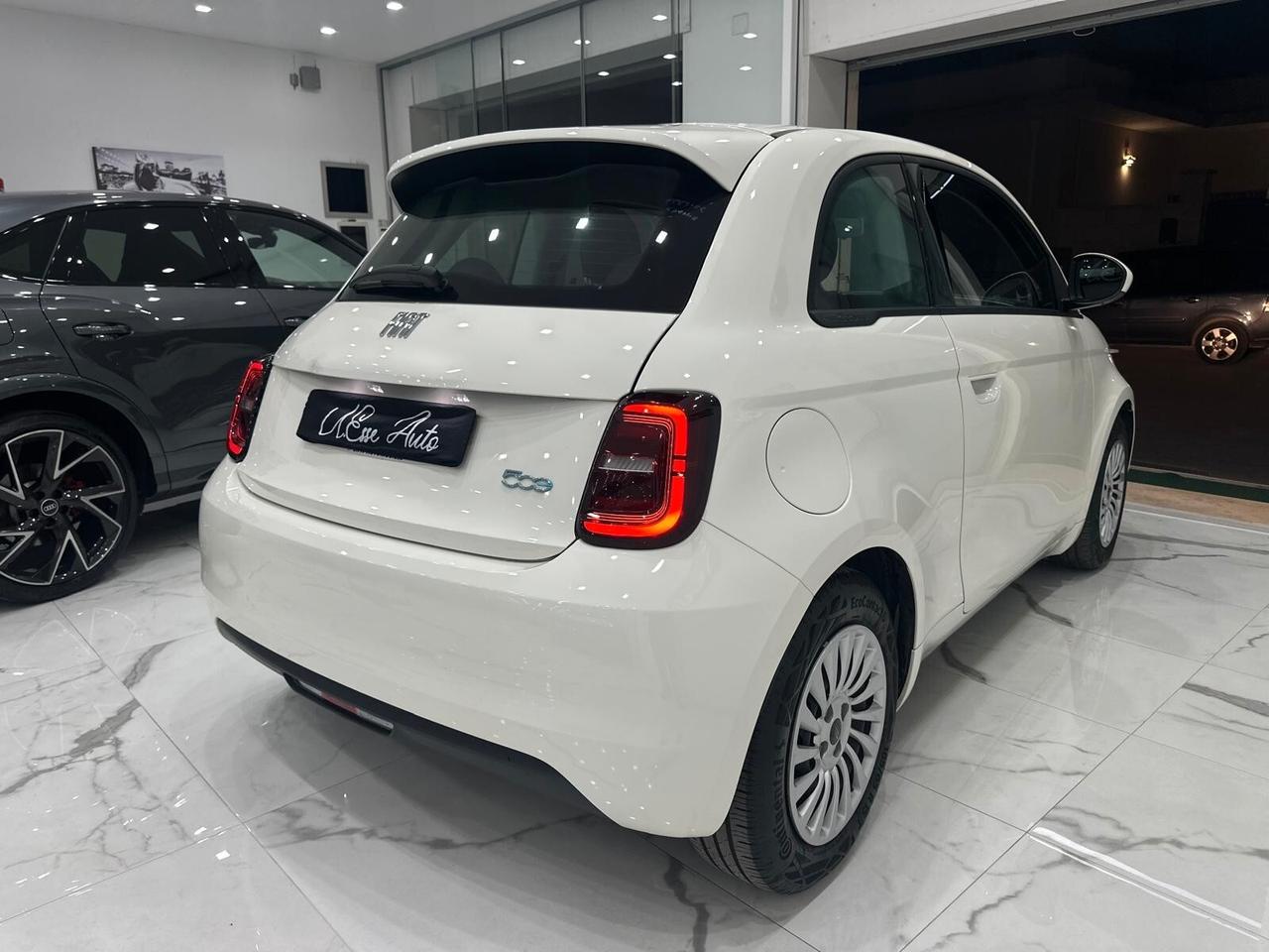 Fiat 500 500e Berlina 23,8 kWh