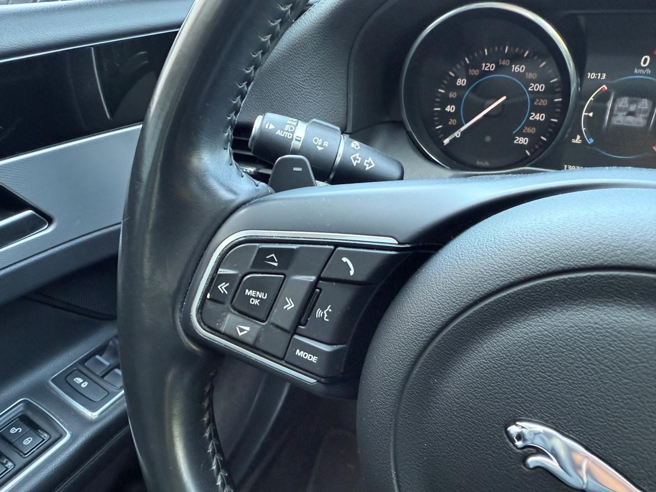 Jaguar XF 3.0 D V6 300 CV aut.|TETTO|PELLE