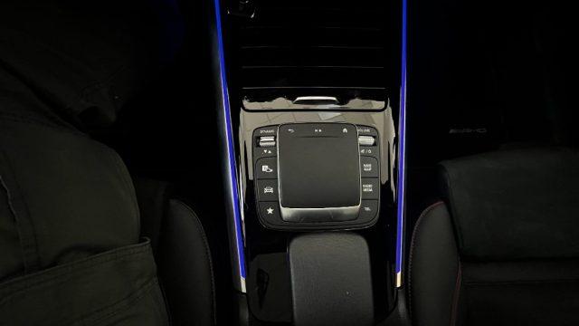 MERCEDES-BENZ GLA 250 Automatic Premium 4 matic