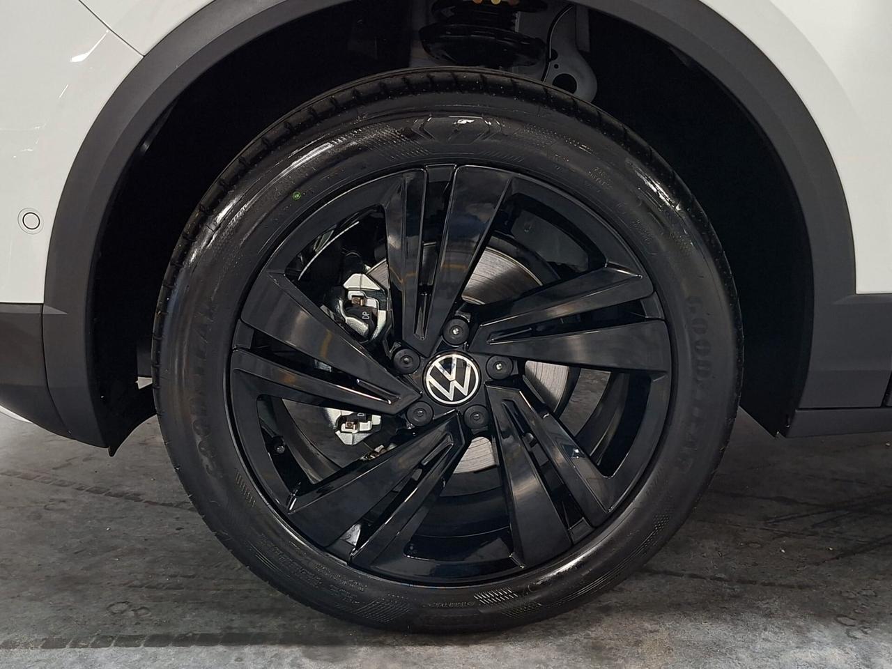 Volkswagen T-Roc 1500 TSI ACT 150CV Sport Km.0