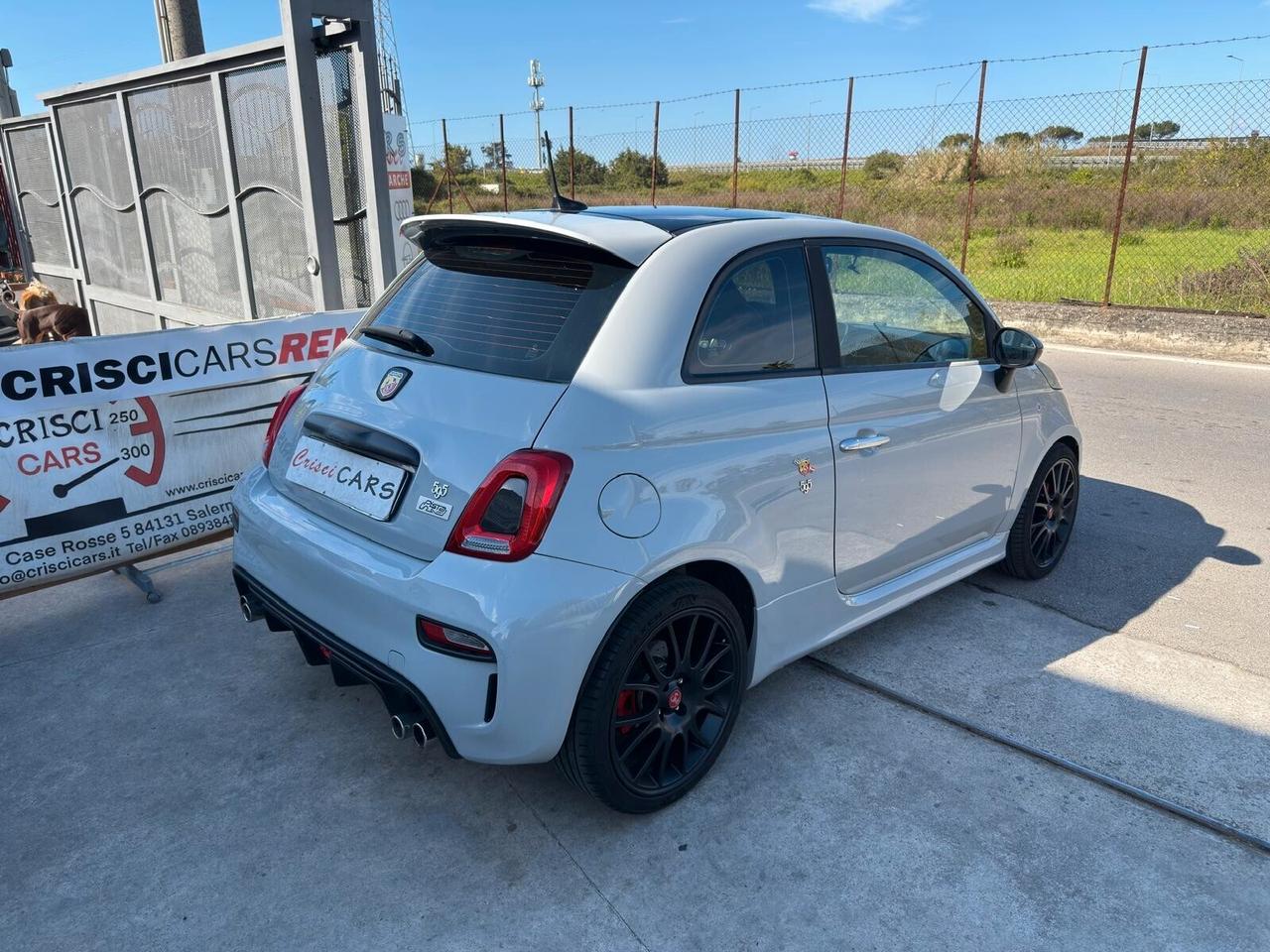 Abarth 595 1.4 Turbo T-Jet 165 CV Pista/Sabelt