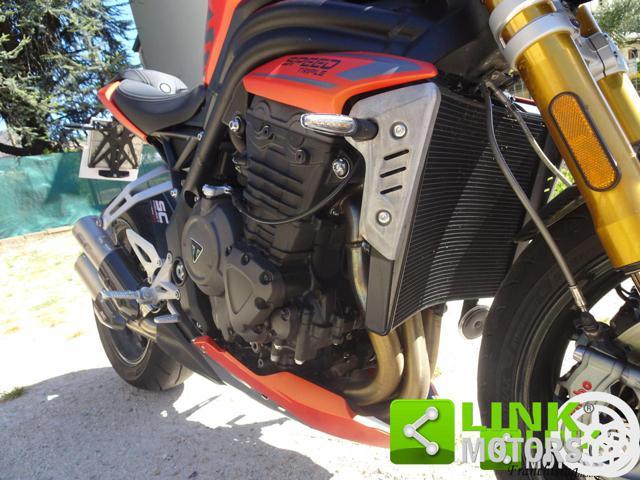 TRIUMPH Speed Triple 1200 RS