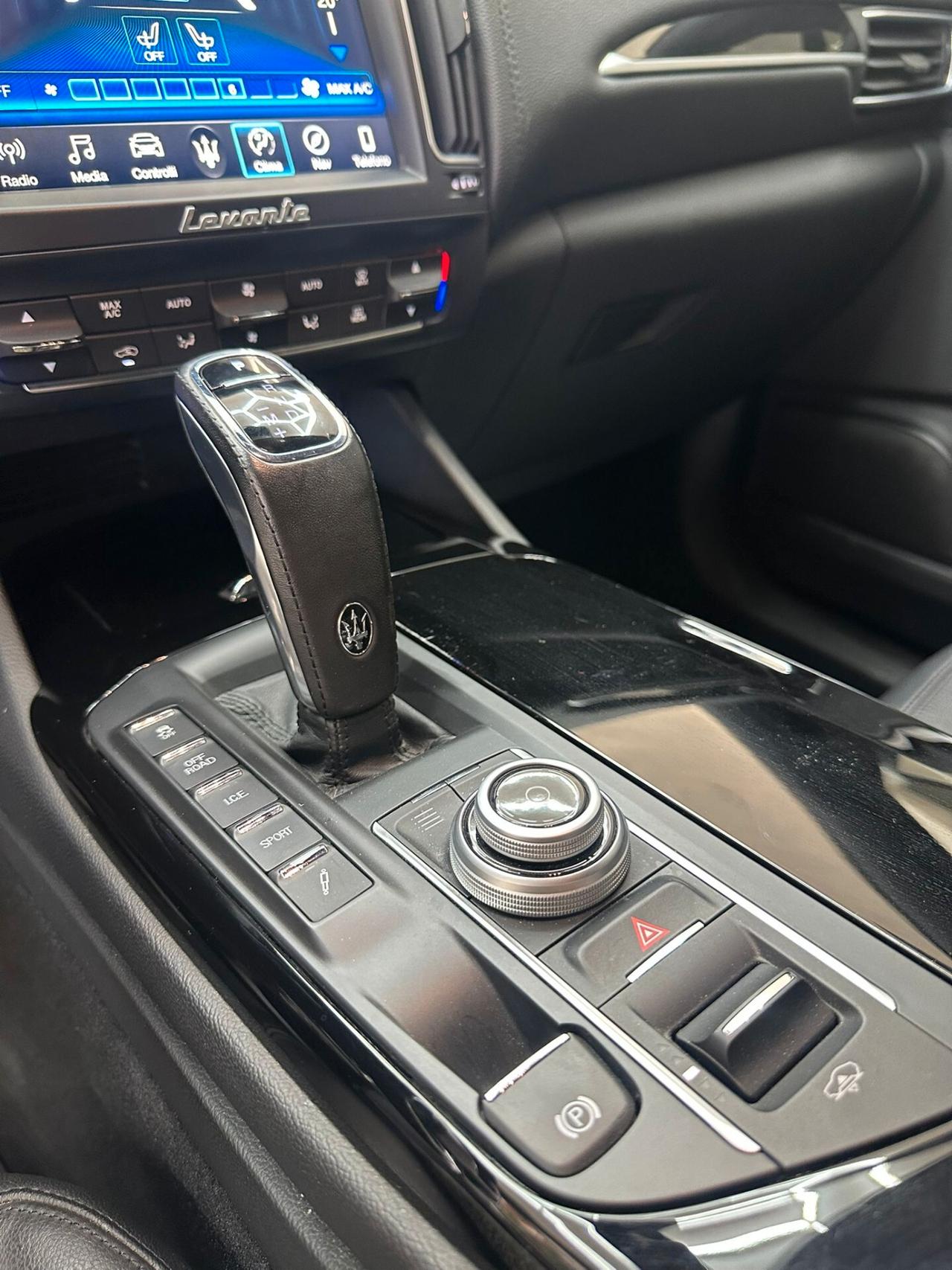 Maserati Levante 3.0 250 CV (NO SUPER BOLLO)