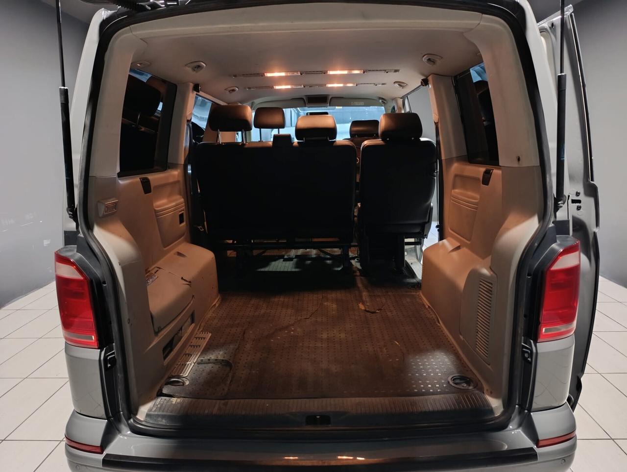 Volkswagen Caravelle DEL 2019 - DSG EURO 6 B GANCIO TRAINO -