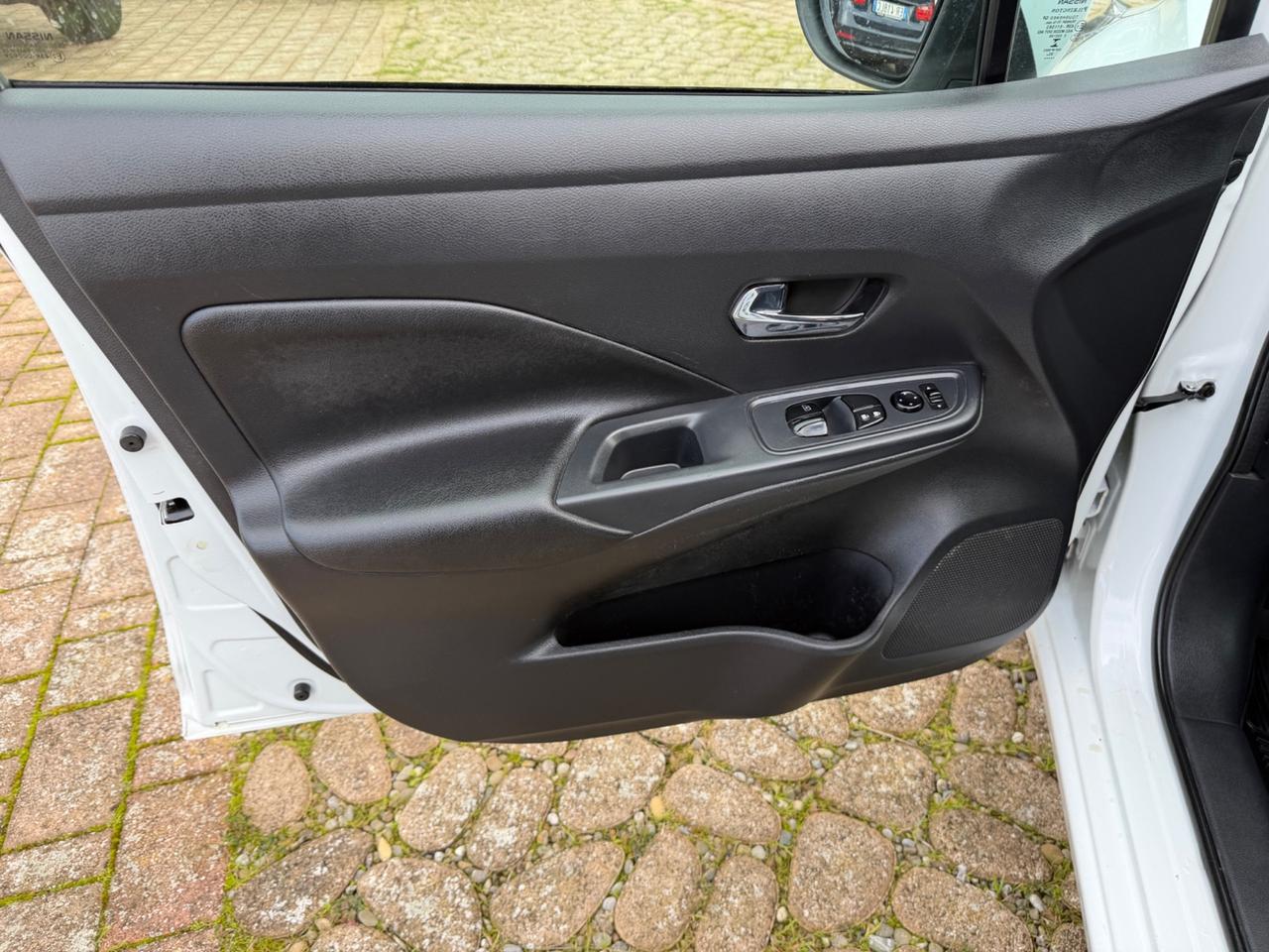 Nissan Micra IG-T 92 5 porte Tekna