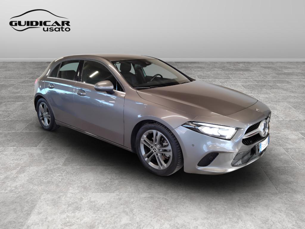 Mercedes-Benz Classe A - W177 2018 - A 180 d Sport auto