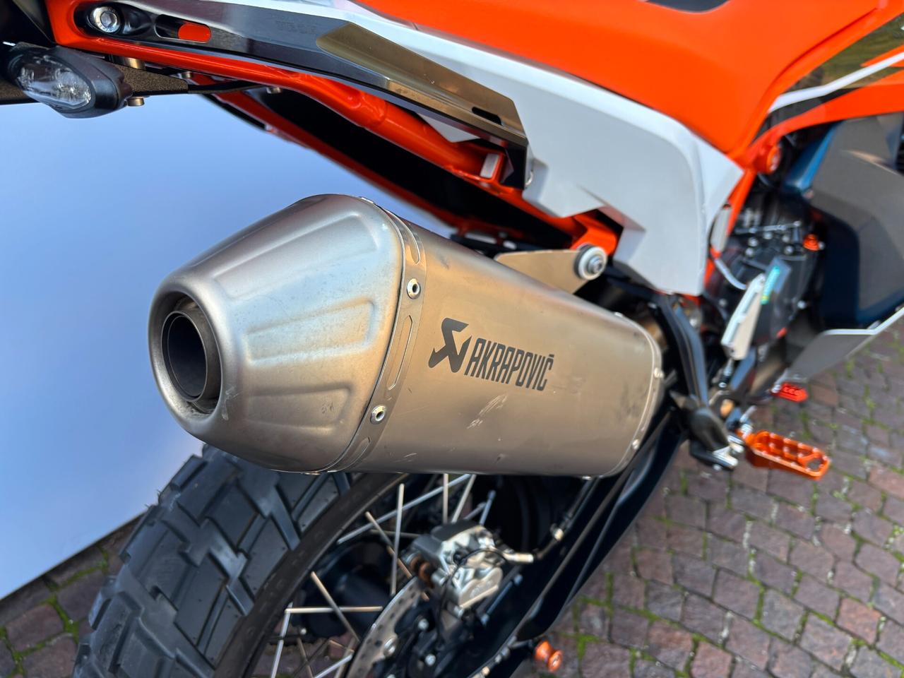 KTM 890 Adventure R