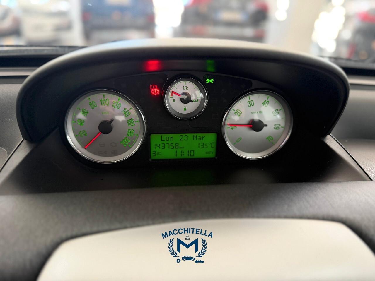 Lancia Ypsilon PLATINO