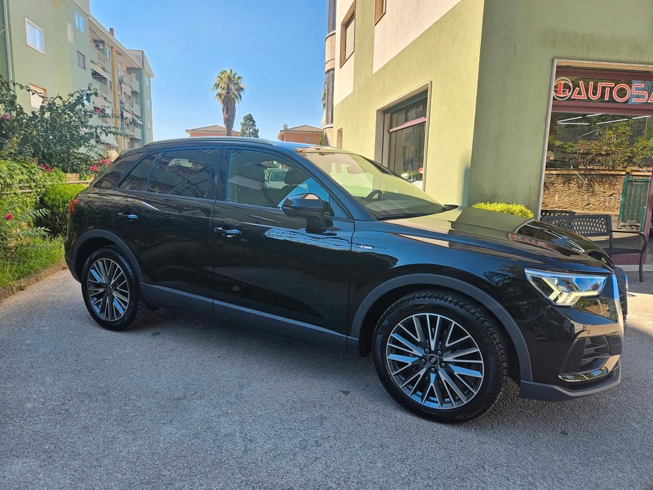 Audi Q3 35 TDI S tronic line edition