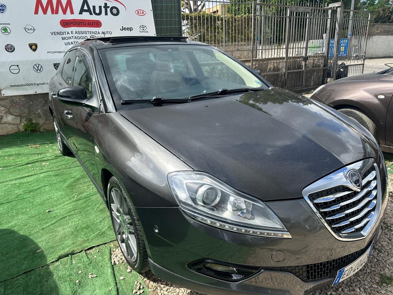 Lancia Delta 1.9 diesel 2010 TETTO APRIBILE GARNTITA