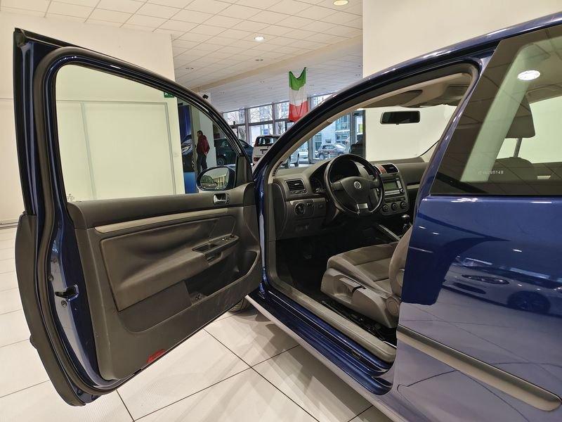 Volkswagen Golf Golf 5p 1.6 Comfortline bi-fuel GPL*GPL fino al 06/28*