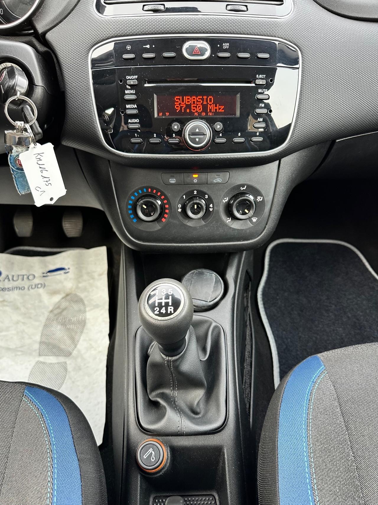 Fiat Punto 1.3MJT II 75 CV 5P Lounge -Neopatentati