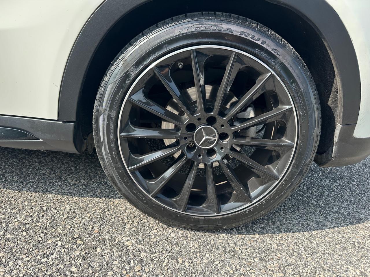 Mercedes-benz GLA 200d Automatic pack AMG