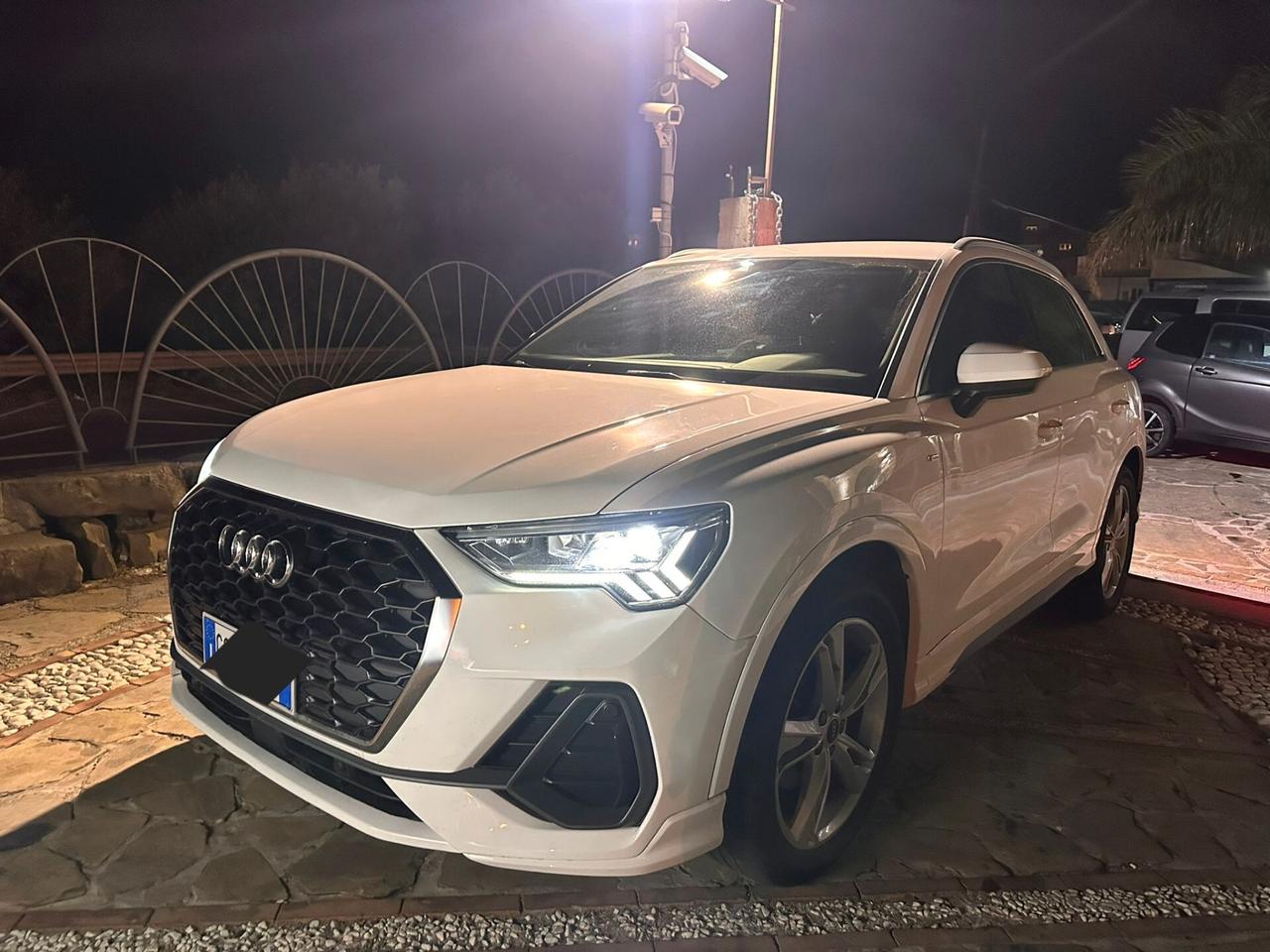 Audi Q3 S tronic S line edition Led Navy Cam Matrix