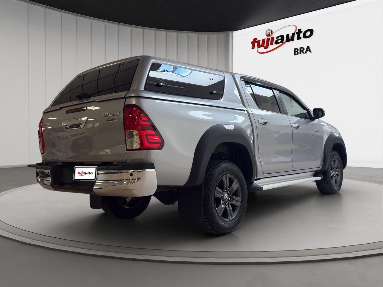 Toyota Hilux 2.4 d-4d double cab Lounge auto