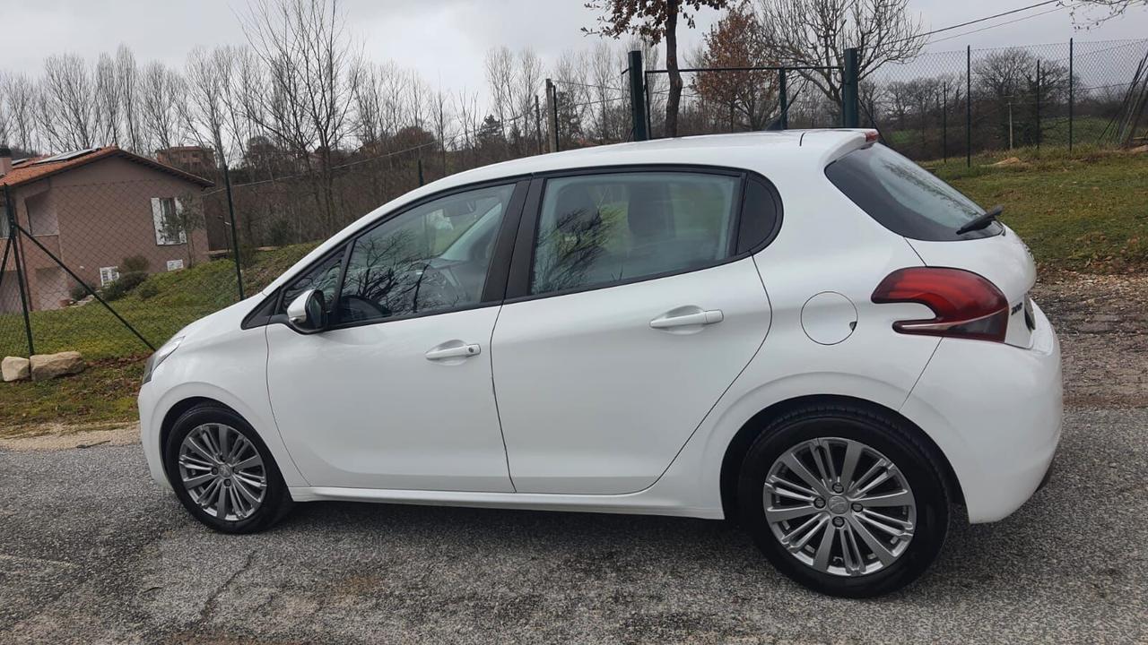 Peugeot 208 BlueHDi 75 5 porte Active