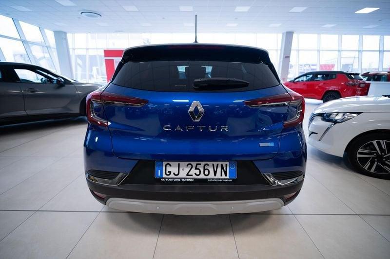 Renault Captur 1.6 E-Tech hybrid Intens 145cv auto