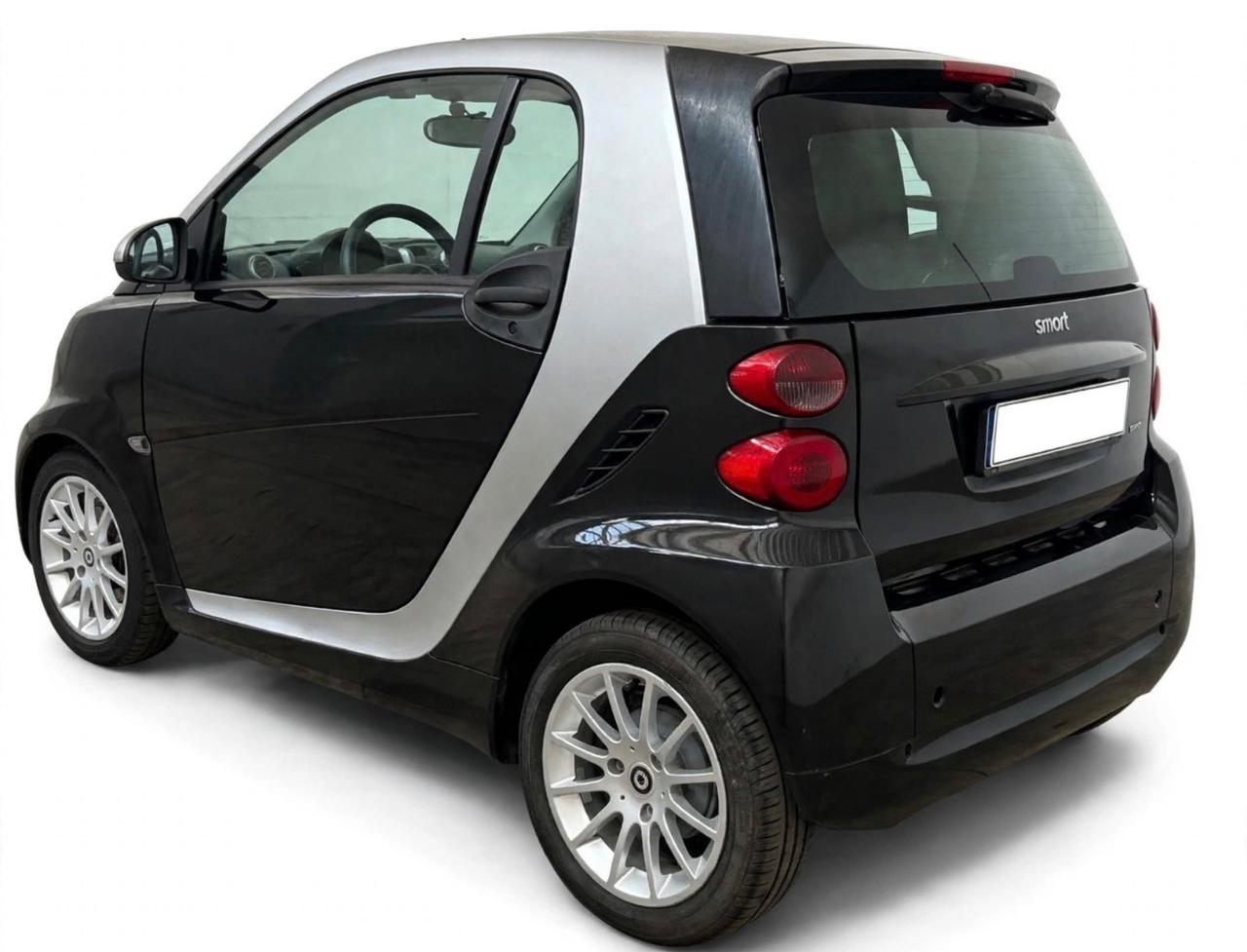 Smart ForTwo 1000 52 kW MHD coupé passion