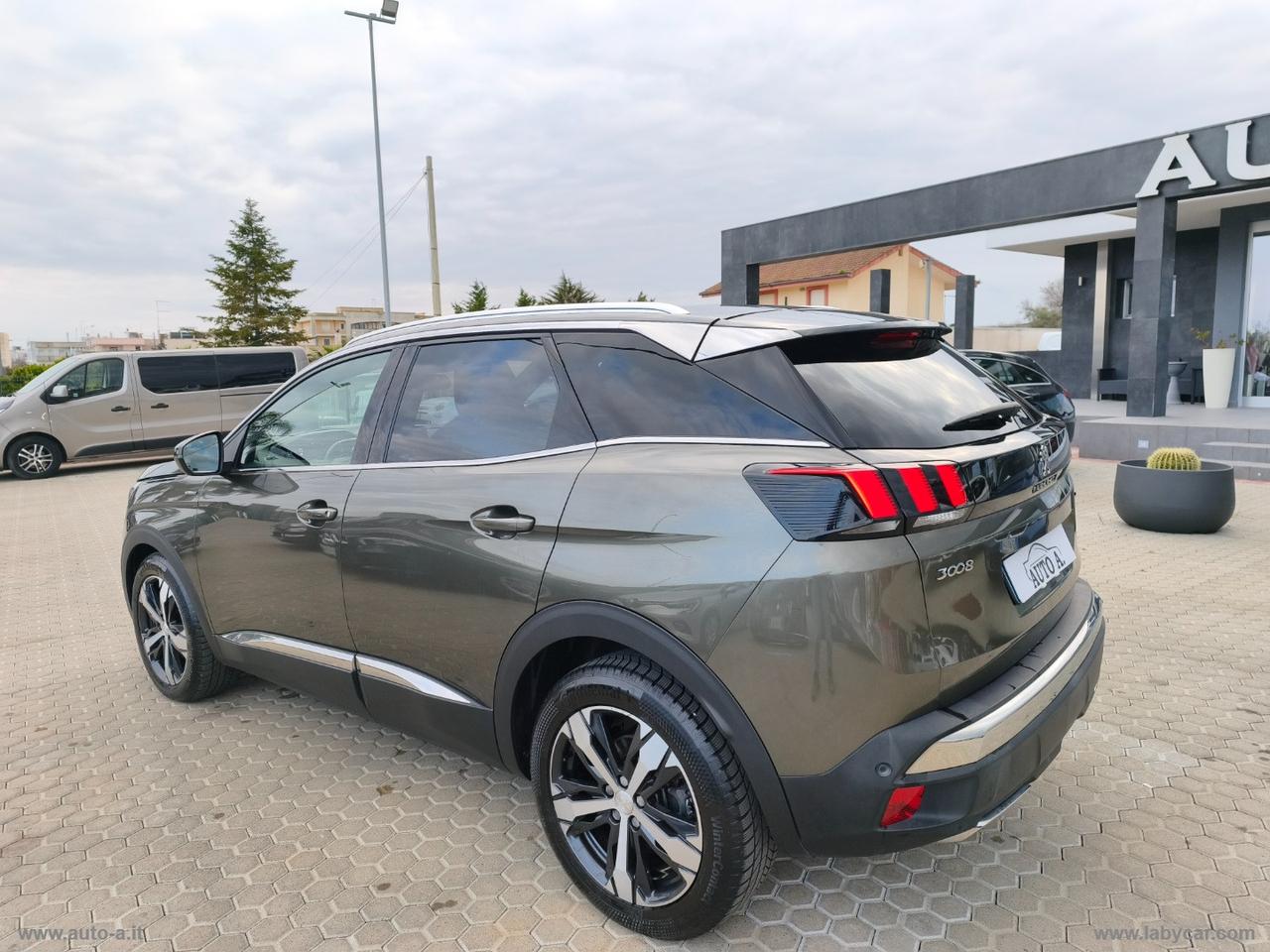 PEUGEOT 3008 BlueHDi 130 S&S EAT8 GT Line