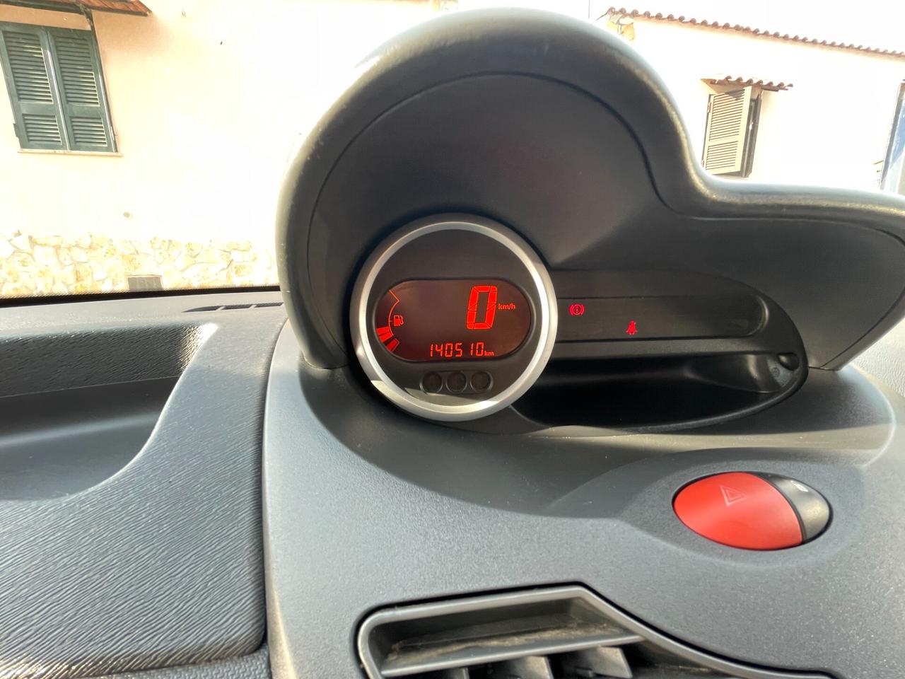 Renault Twingo 1.2 16V Live