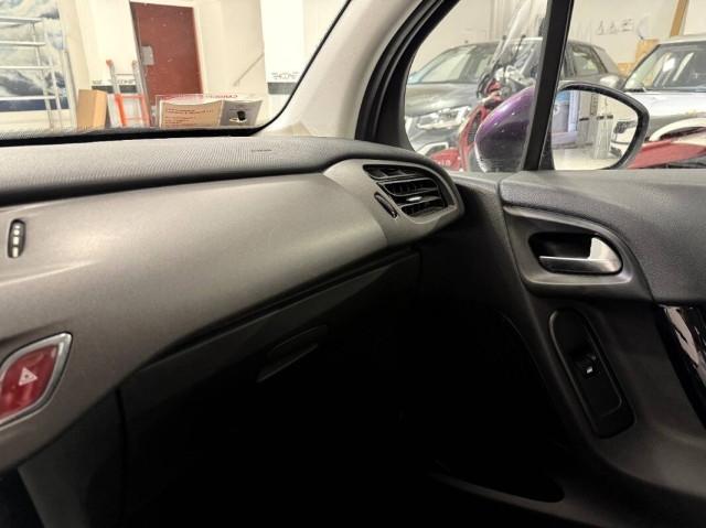 Citroen C3 1.2 puretech Exclusive 82cv E6