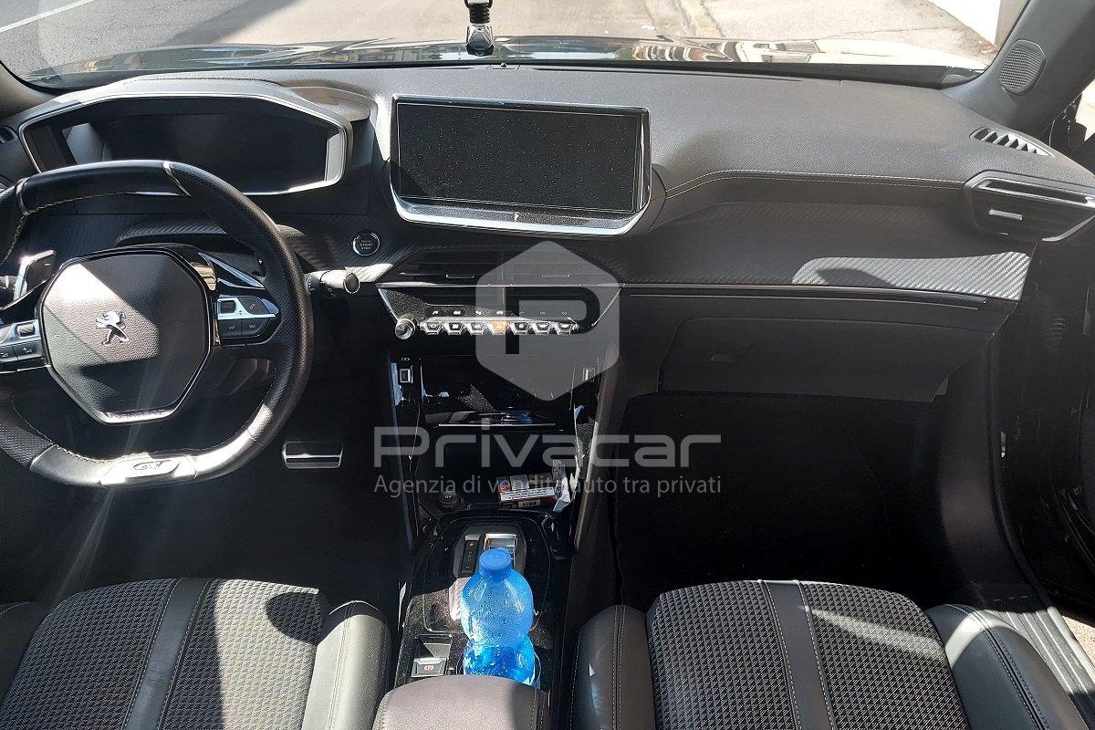 PEUGEOT 2008 BlueHDi 130 S&S EAT8 GT