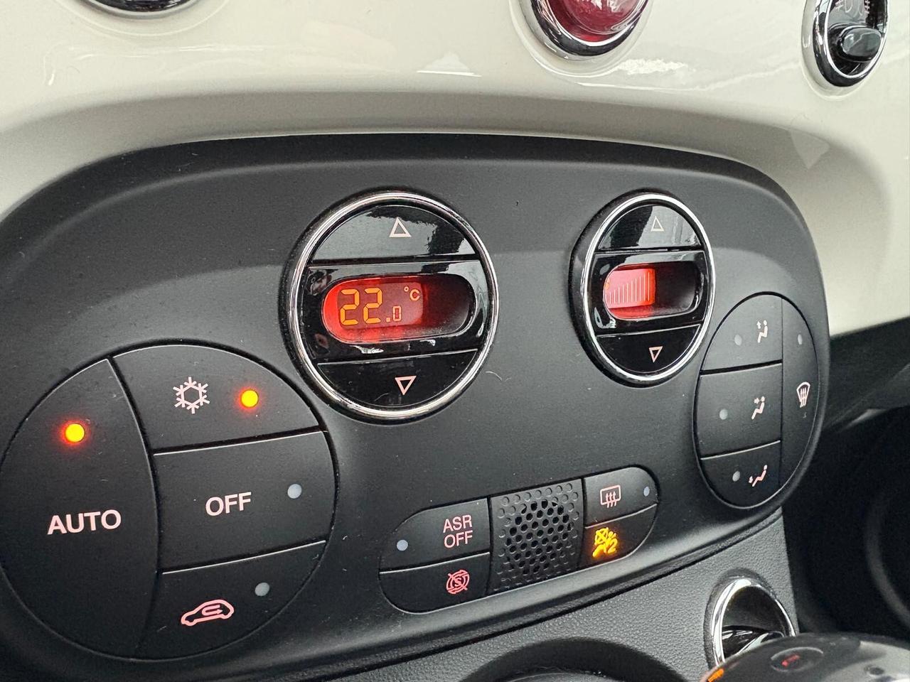 Fiat 500 DOLCEVITA 1.0 Hybrid SPOTICAR