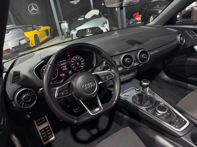 AUDI TT TT 2.0 TDI ROADSTER SLINE TOTAL BLACK