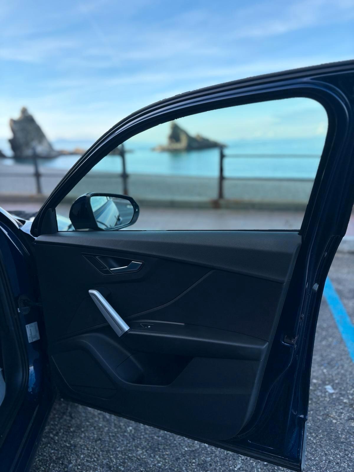 Audi Q2 35 TDI quattro S tronic Admired Black Friday