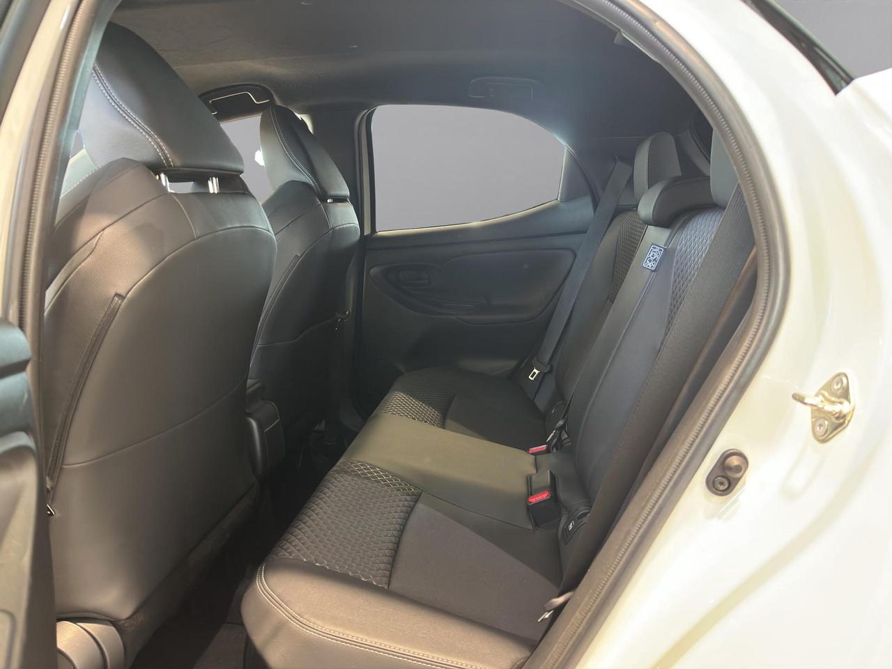 Toyota Yaris 1.5h Style