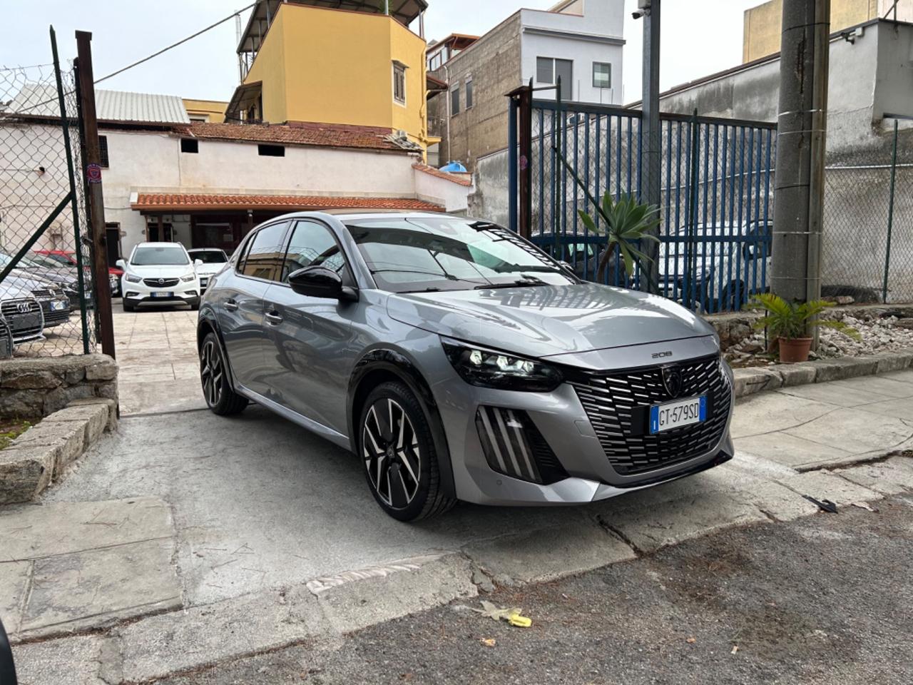 Peugeot 208 100 Stop&Start GT LINE