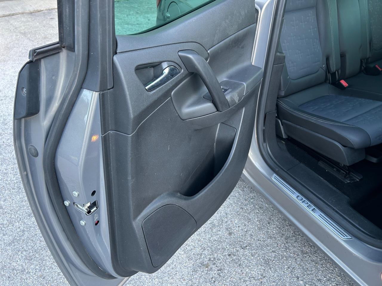 Opel Meriva 1.3 CDTI 95CV ecoFLEX Cosmo