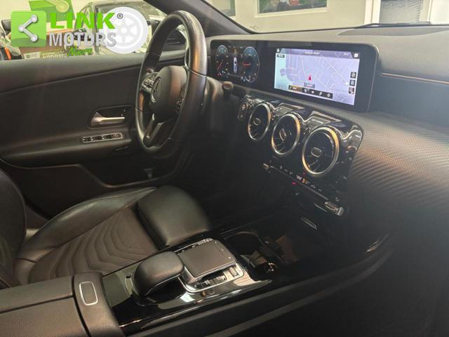 MERCEDES-BENZ A 180 d Automatic Business