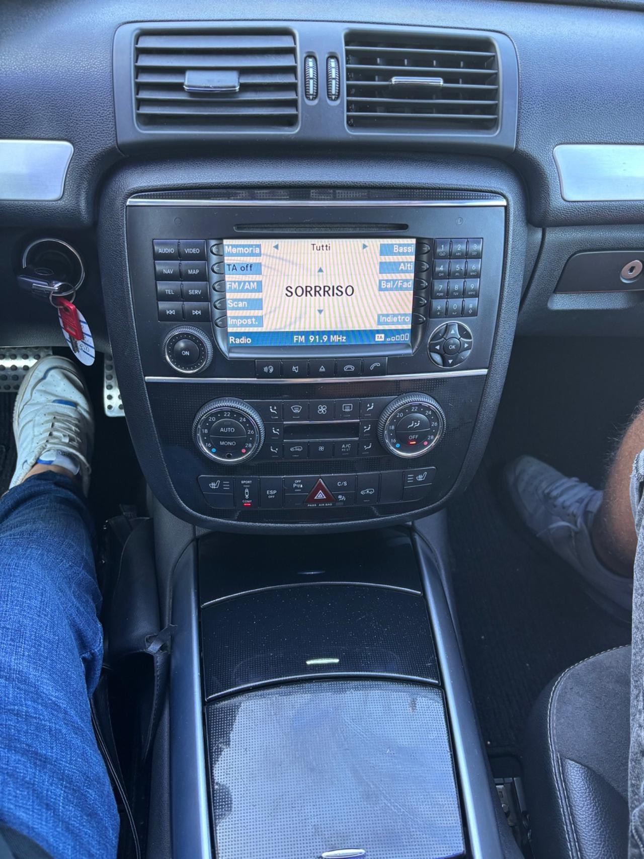 Mercedes-benz R 320 CDI cat 4Matic