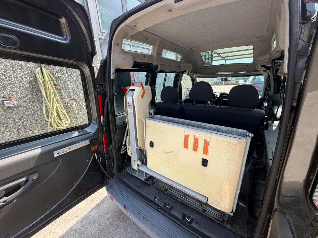 DOBLO TETTO ALTO 1.9JTM 120CV PEDANA DISABILI
